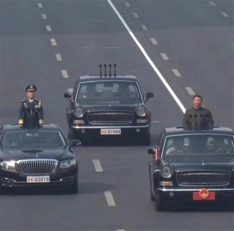 國 慶閱兵大會(huì)上，這3個(gè)細(xì)節(jié)讓人熱淚盈眶